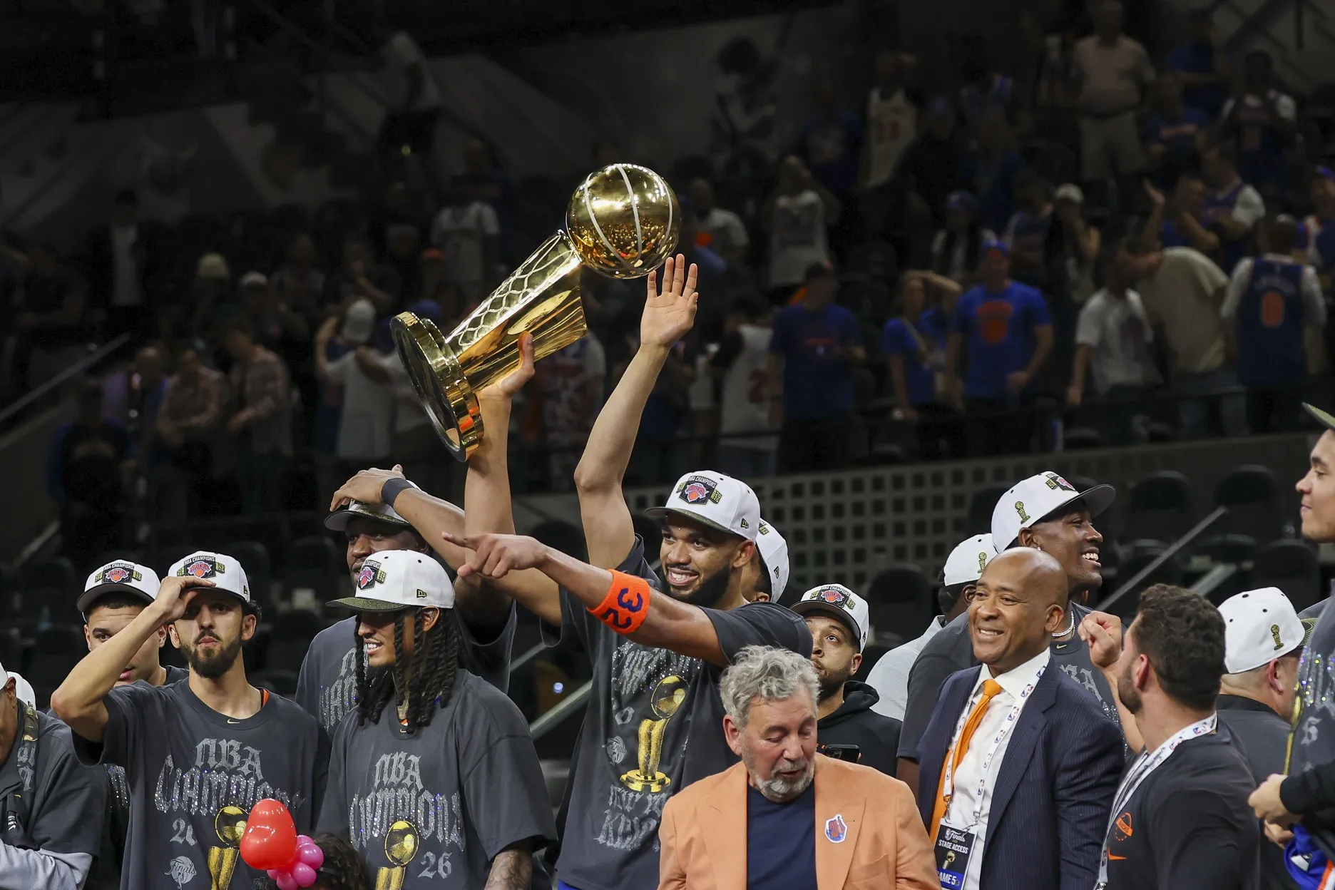 Knicks End 53-Year Wait, Capture NBA Title With Game 5 Victory Over Spurs