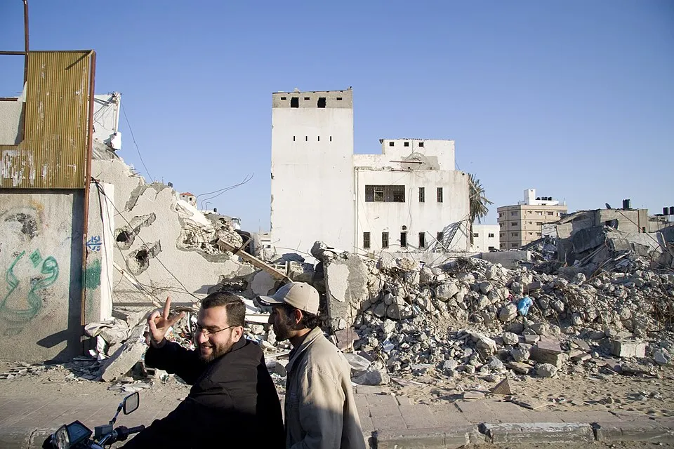 gloucester2gaza on Wikimedia Commons