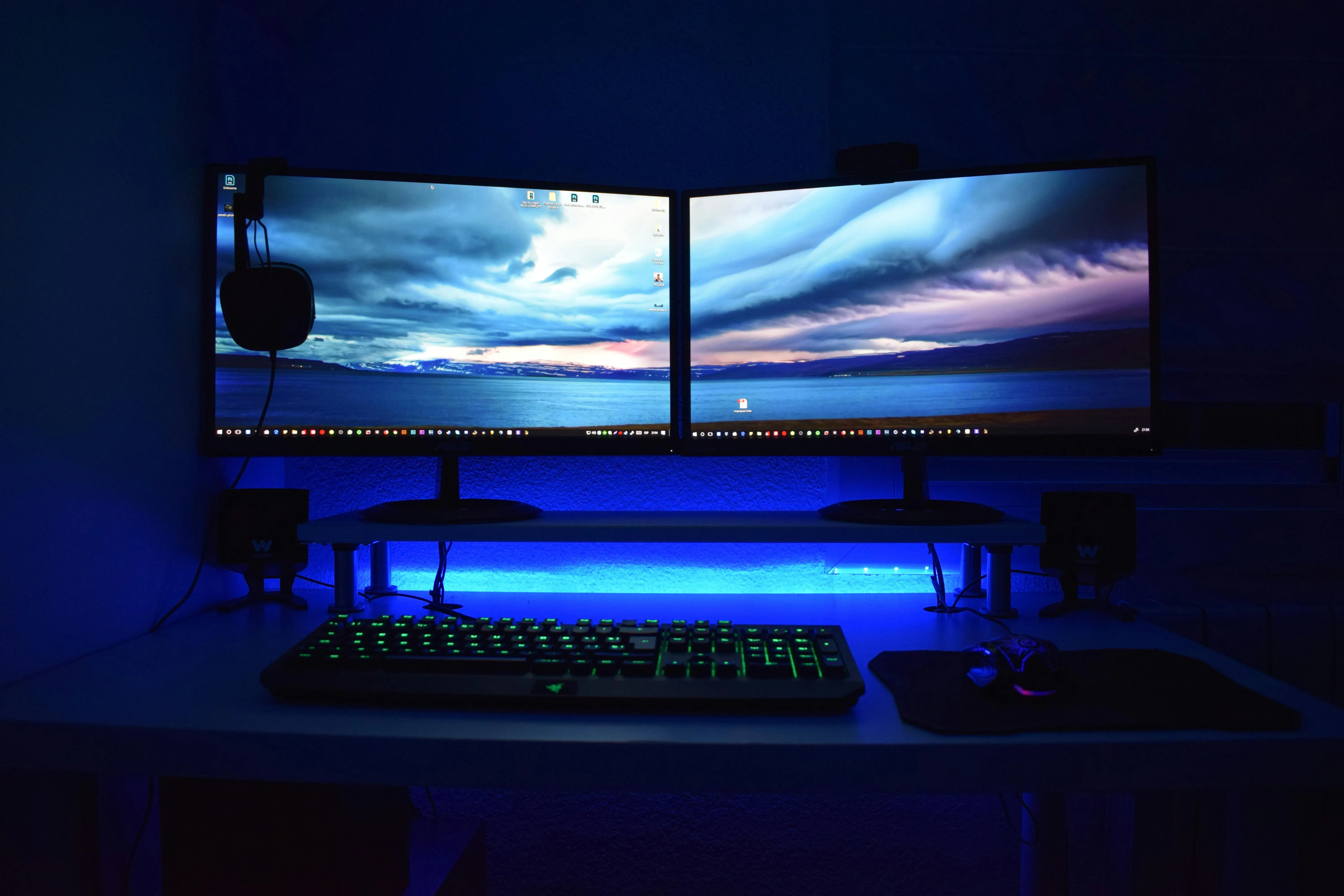 XXSS IS BACK on Unsplash