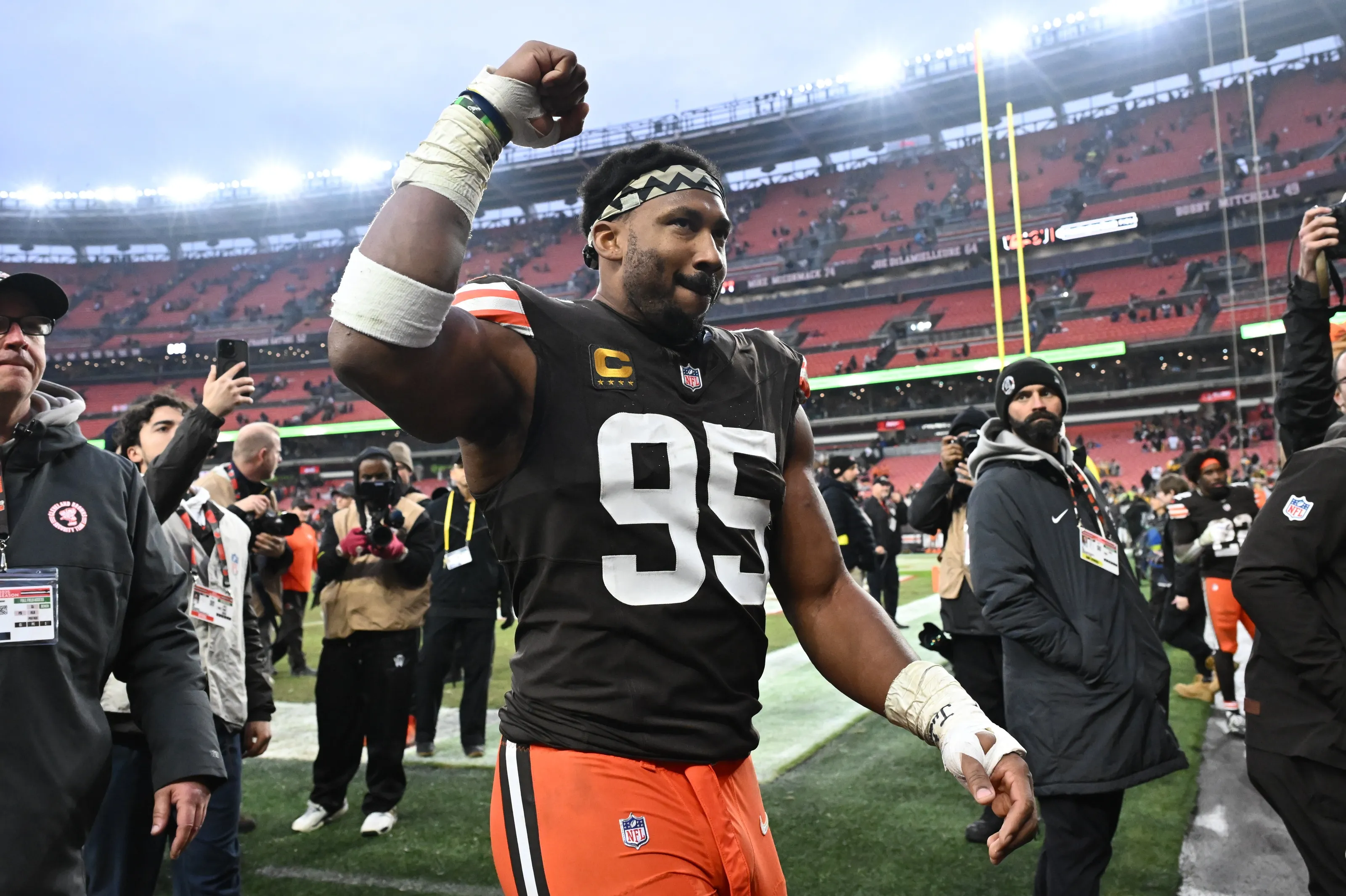 Myles Garrett Eyes Sack Record in Week 18 Clash with Bengals