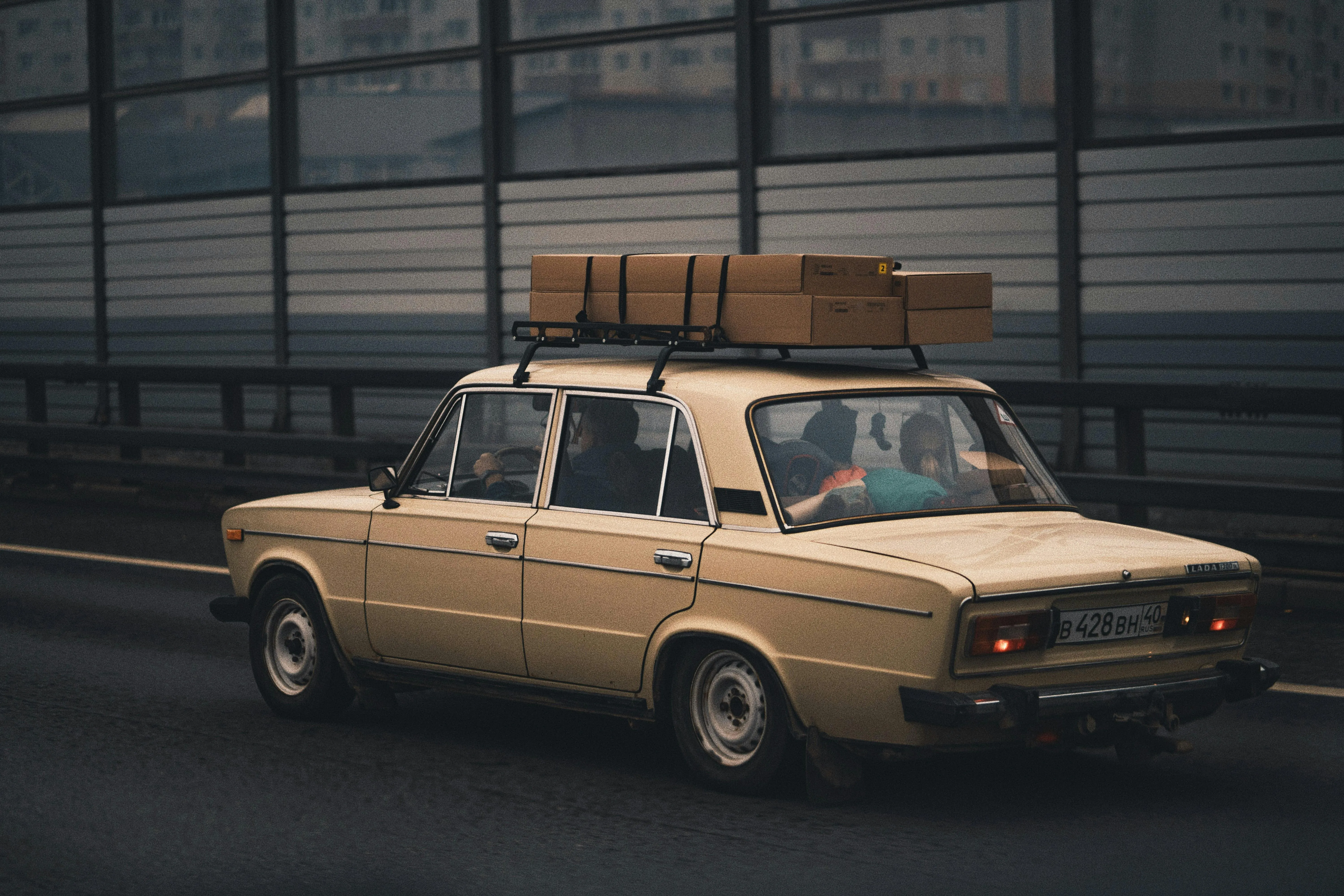 18 Things Families Did on Road Trips Before Digital Maps