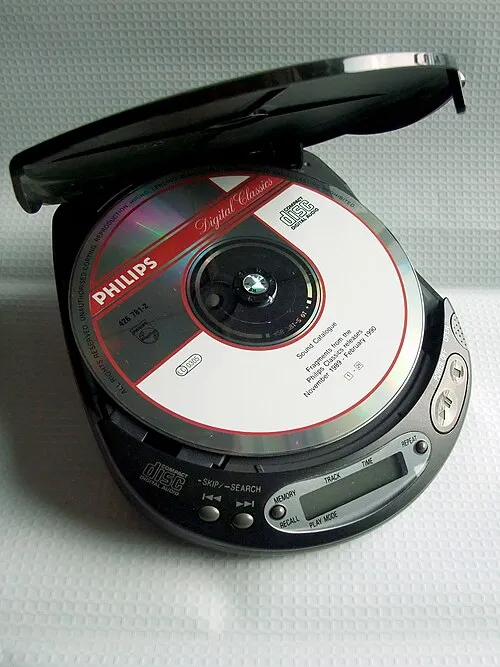 Mk2010 on Wikimedia Commons