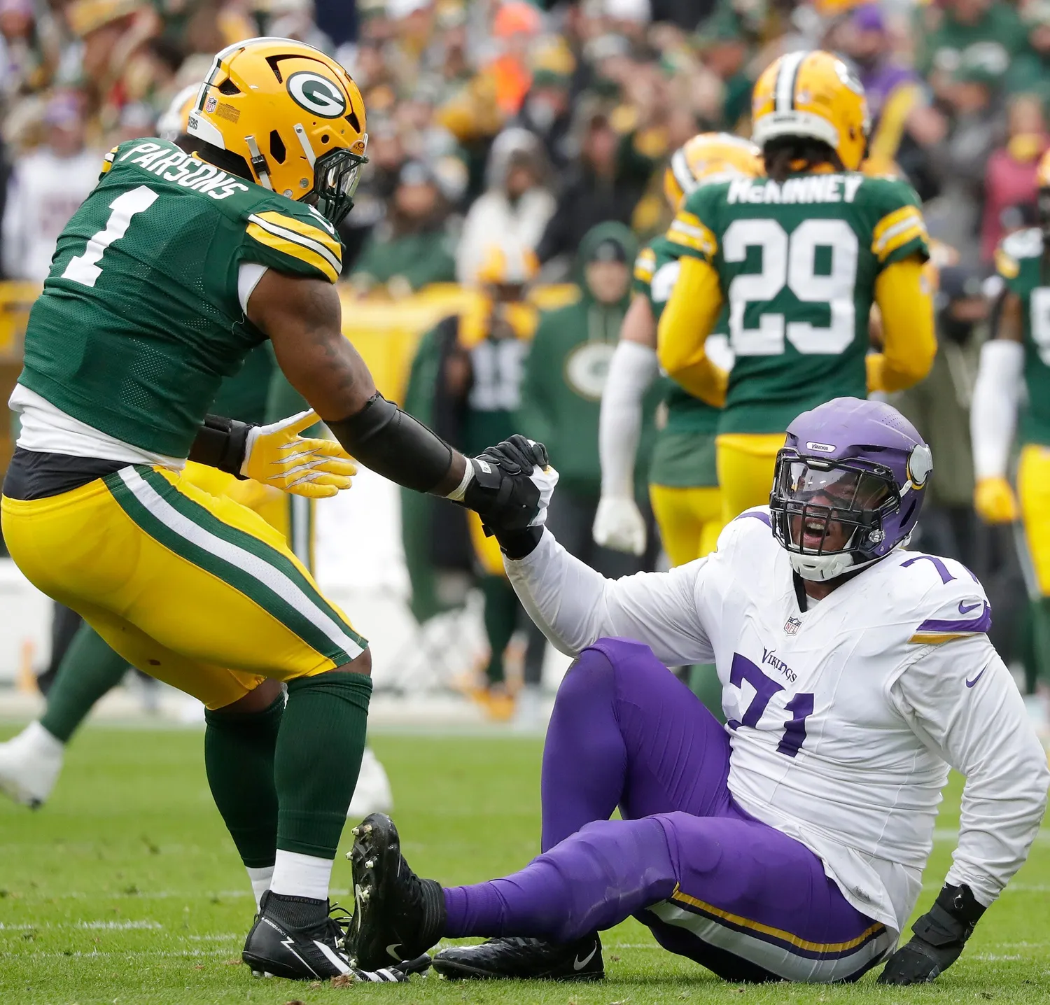 Vikings Shut Down Christian Darrisaw, Place Star Tackle on Injured Reserve
