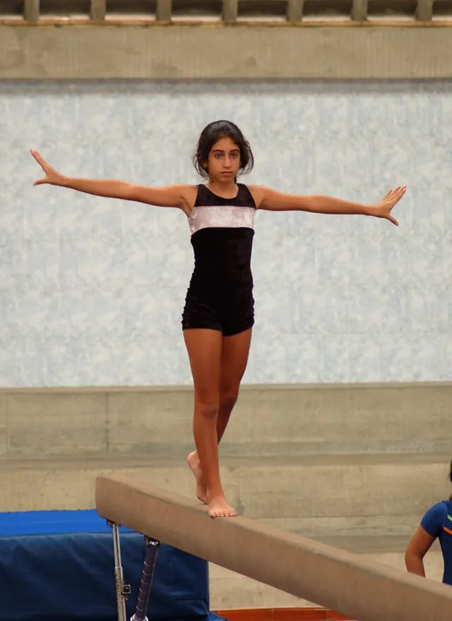 GIMNASIA MADRE_MATILDE on Wikimedia Commons 