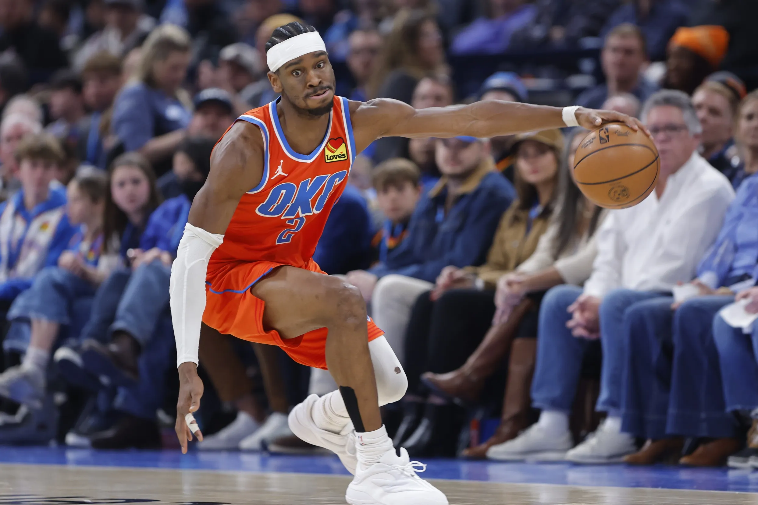 Thunder Fall Late as Raptors Steal Road Win in Oklahoma City