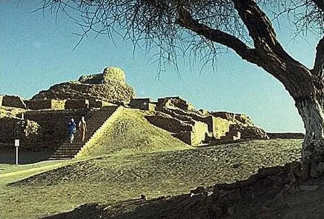 Ghanghro on Wikimedia Commons