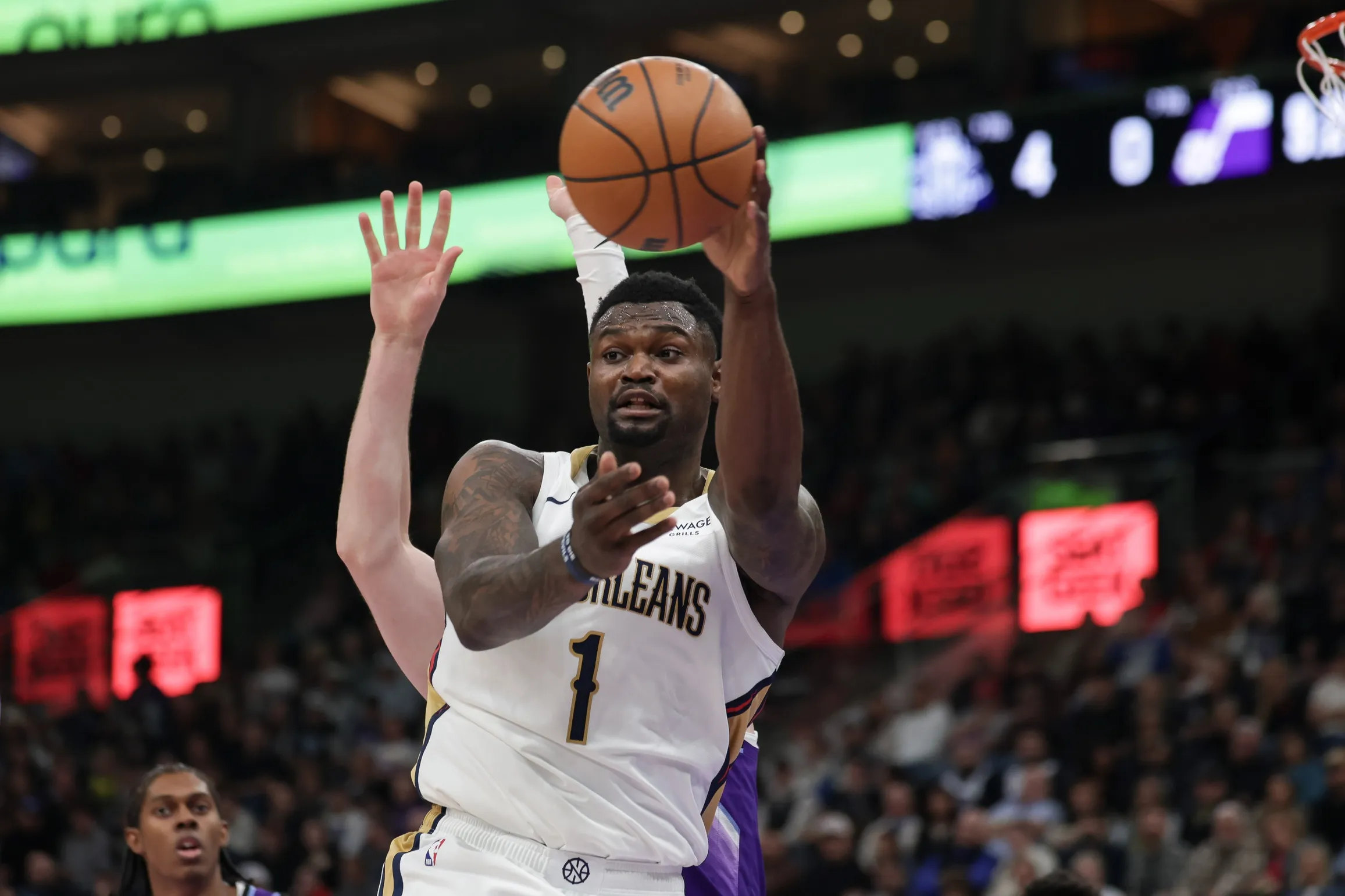 Zion Williamson Shows Power in Return as Pelicans Question Officiating