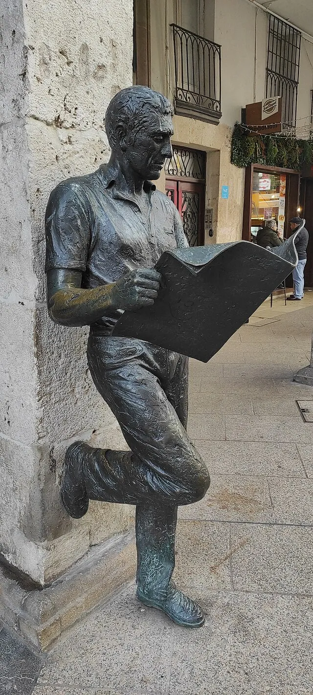 Jialxv on Wikimedia Commons