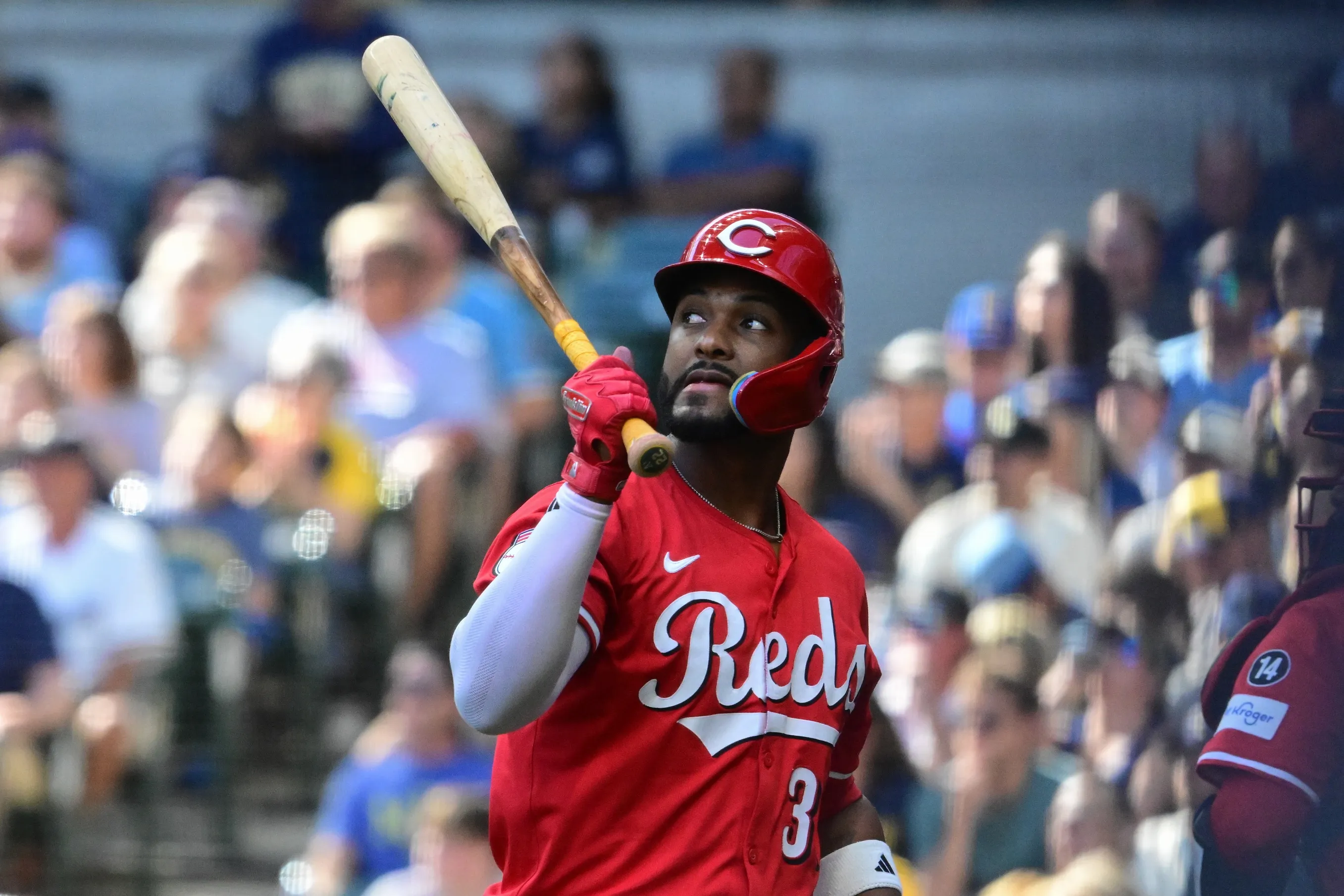 Padres Sign Miguel Andujar to Add Depth for 2026 Season
