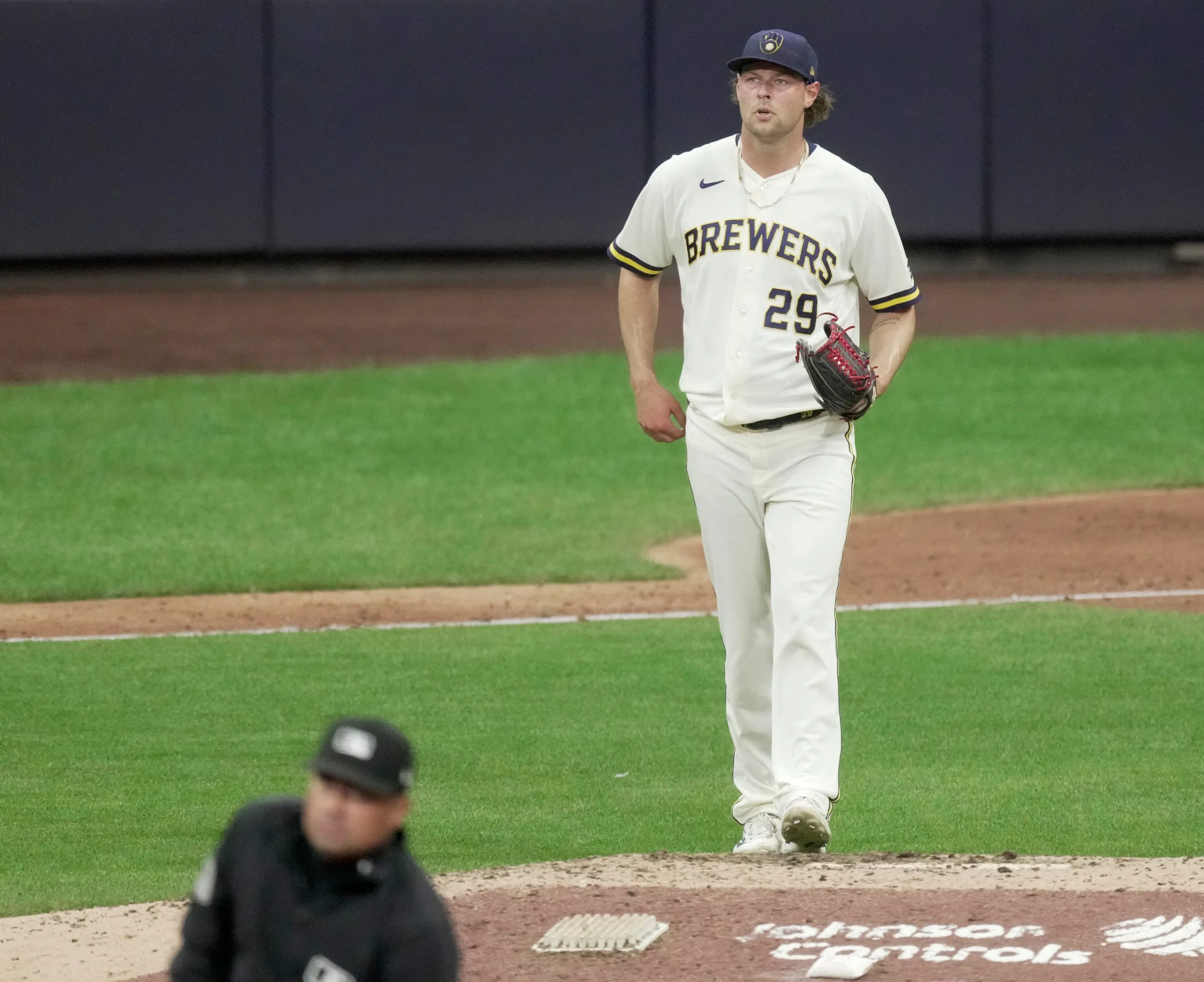 Trevor Megill’s Struggles Continue as Brewers Fall Late to Blue Jays