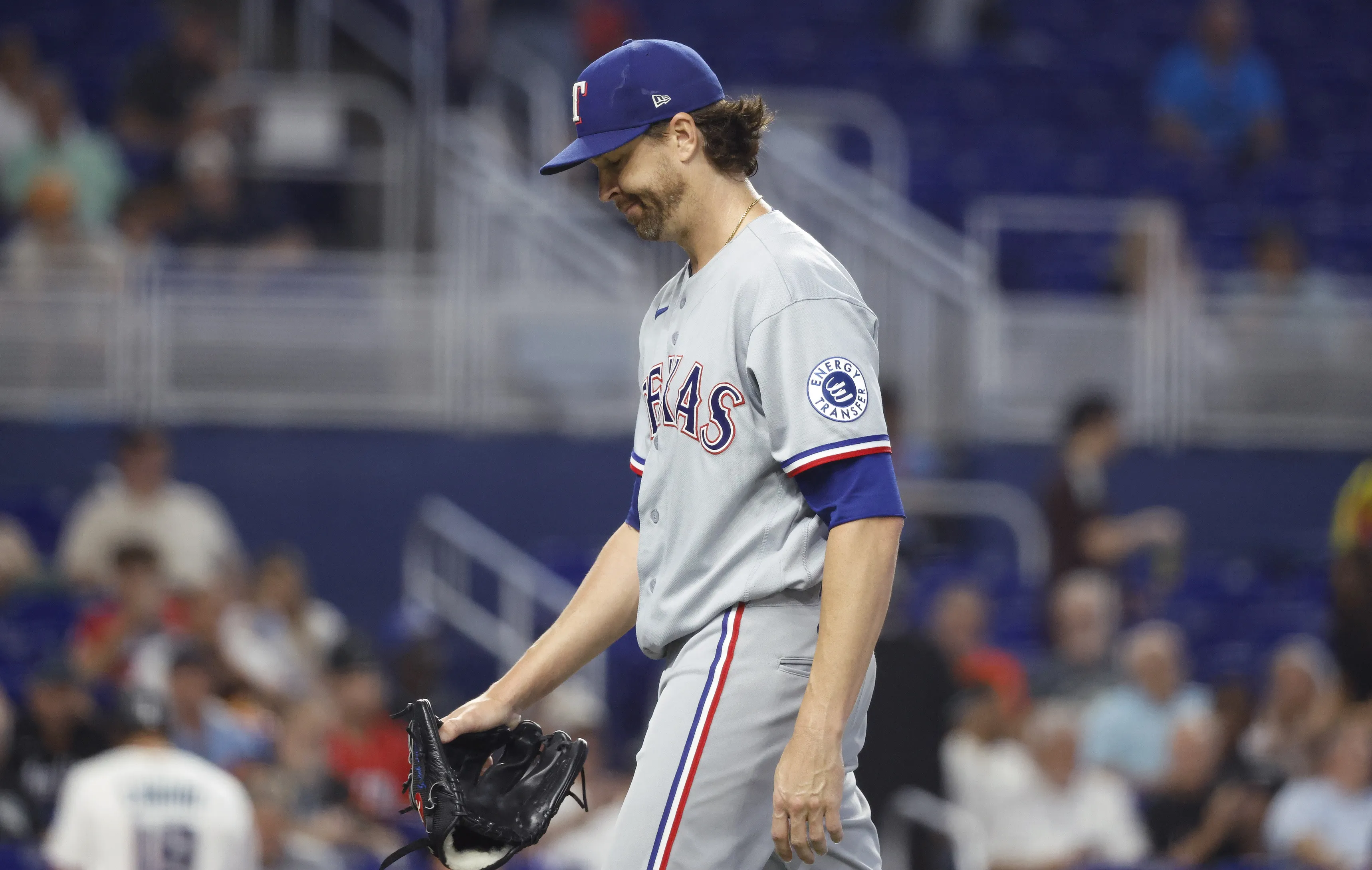 Jacob deGrom Turns Back the Clock as Dominant Outing Lifts Rangers Past Guardians