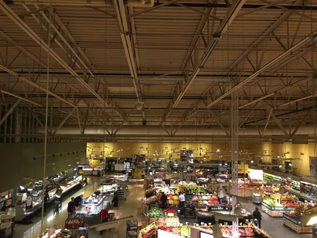 Retaildesigner on Wikimedia Commons 