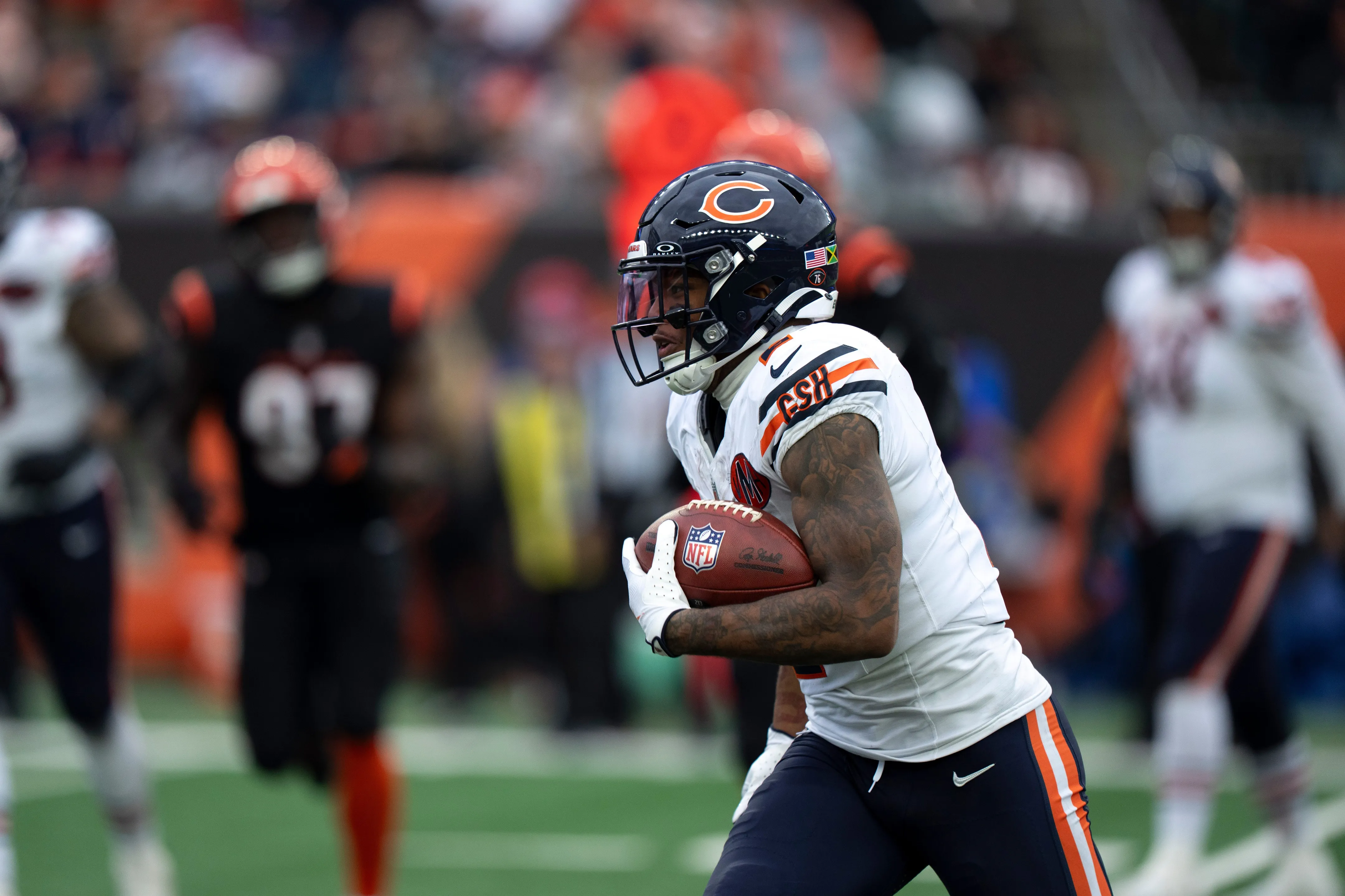 Bills’ DJ Moore Trade Draws Mixed Reviews From NFL Executives
