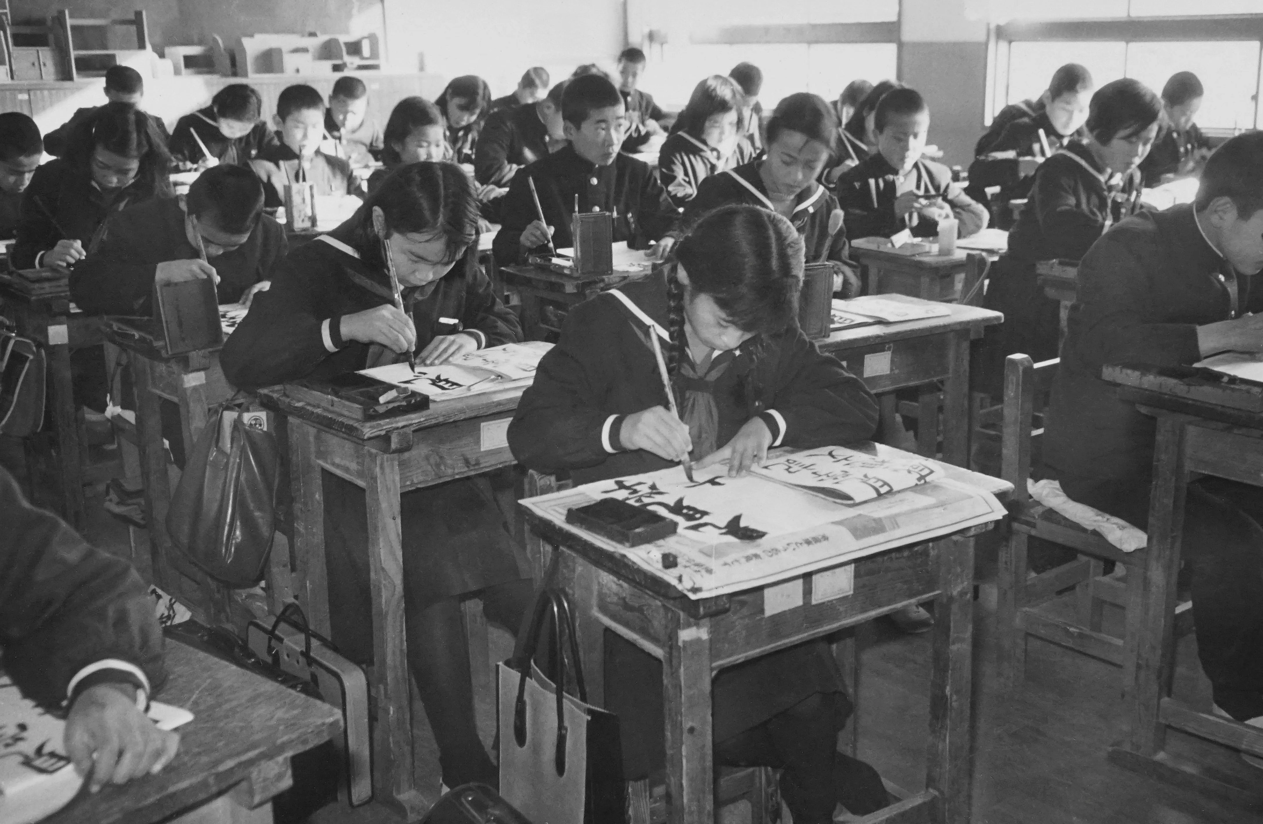 17 Things Kids Got in Trouble For in School in the 1960s