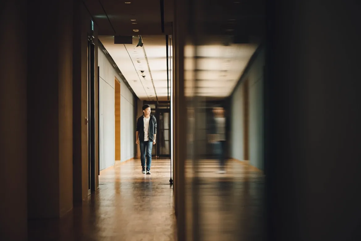 CHUTTERSNAP on Unsplash