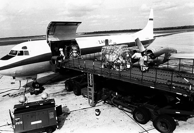 SSGT Ed Dixon for the United States Air Force on Wikimedia Commons